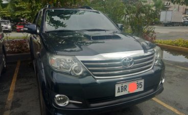 Selling Black Toyota Fortuner 2015 in Manila