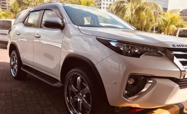 White Toyota Fortuner 2019 for sale in Bacoor