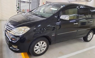 Black Toyota Innova 2011 for sale in Mandaluyong