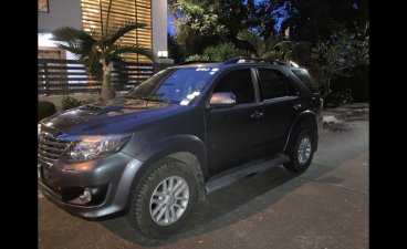 Selling Silver Toyota Fortuner 2012 in Taguig