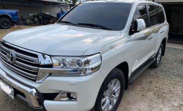 Toyota Land Cruiser LC200 Auto 2018