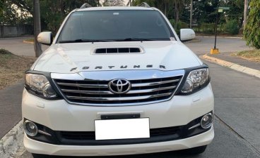 Selling Pearl White Toyota Fortuner 2015 in Pasay