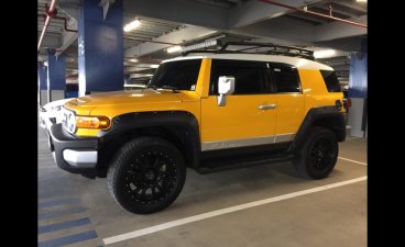 Selling Yellow Toyota FJ Cruiser 2017 in Parañaque