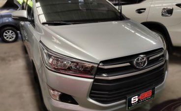 Selling Toyota Innova 2020