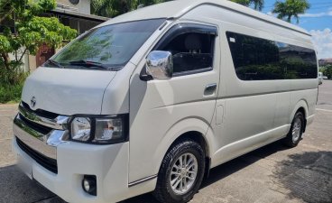 Selling White Toyota Hiace 2016 in Malabon