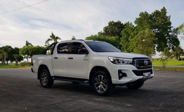 White Toyota Hilux 2019 for sale Automatic