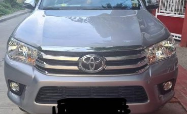 Selling Brightsilver Toyota Hilux 2020 in Valenzuela