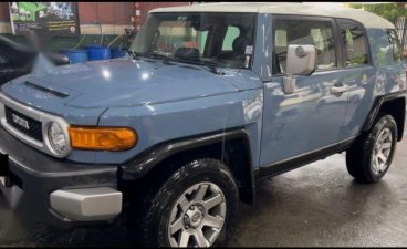 Blue Toyota FJ Cruiser 2016 for sale in San Pedro