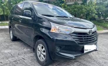 Selling Toyota Avanza 2016 in Makati