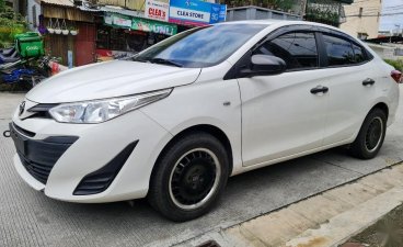 Selling Pearl White Toyota Vios 2019 in Quezon