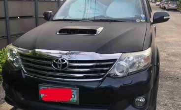 Selling 2013 Toyota Fortuner in Makati