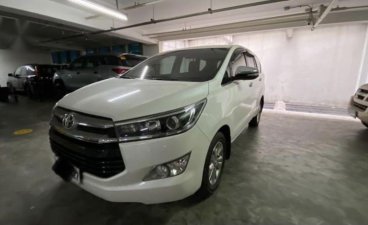 Selling White Toyota Innova 2017 in Quezon