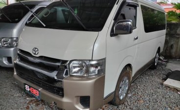 Selling White Toyota Grandia 2019 in Quezon City