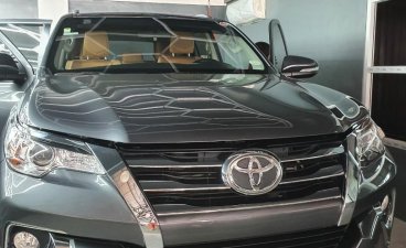 Selling Grey Toyota Fortuner 2016 in Parañaque