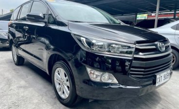 Selling Black Toyota Innova 2020 in Las Piñas