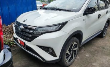 White Toyota Rush 2020 for sale in Automatic