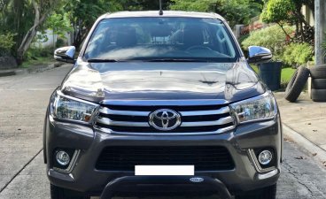 Grey Toyota Hilux 2017 for sale in Muntinlupa