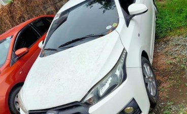 Sell White 2016 Toyota Yaris in Quezon City