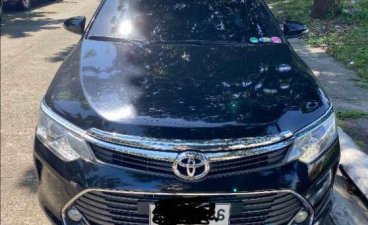Sell Black 2015 Toyota Camry in Muntinlupa
