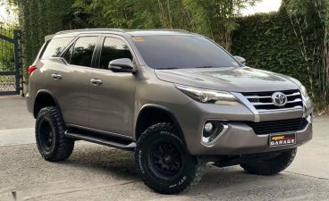 Selling Silver Toyota Fortuner 2018 in Quezon