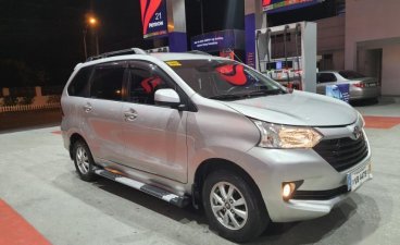 Selling Brightsilver Toyota Avanza 2016 in Quezon