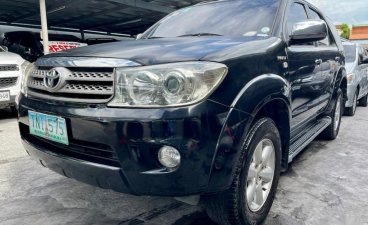 Black Toyota Fortuner 2011 for sale in Automatic