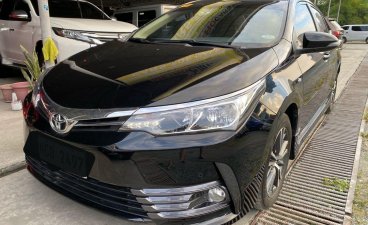 Selling Black Toyota Corolla 2018 in Pasig