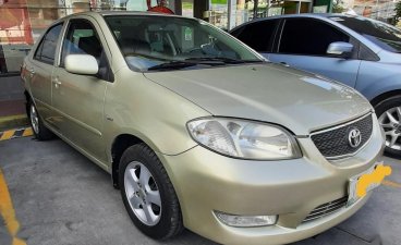 Selling Beige Toyota Vios 2004 in Quezon 