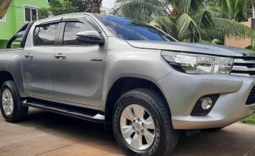 Silver Toyota Hilux 2019 for sale in Valenzuela