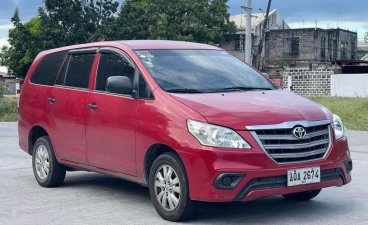 Sell Red 2015 Toyota Innova in Parañaque