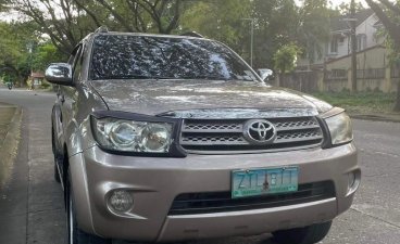 Silver Toyota Fortuner 2009 for sale in Antipolo