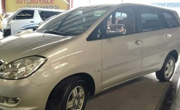 Selling Pearl White Toyota Innova 2007 in Quezon