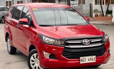 Selling Red Toyota Innova 2020 in Makati