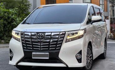 Selling Pearl White Toyota Alphard 2017 in Quezon
