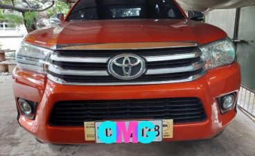 Selling Orange Toyota Hilux 2017 in Las Piñas