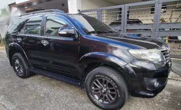 Selling Black Toyota Fortuner 2013 in Pasig