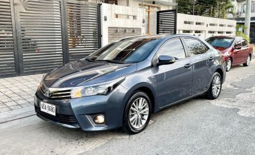 Selling Blue Toyota Corolla Altis 2015 in Cainta
