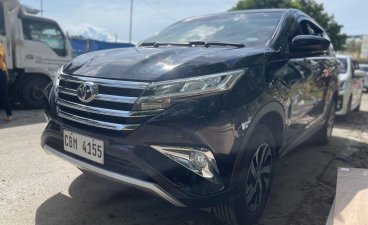 Selling Black Toyota Rush 2021 in Quezon City