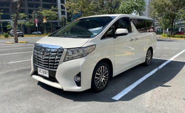 Pearl White Toyota Alphard 2017 for sale in Muntinlupa
