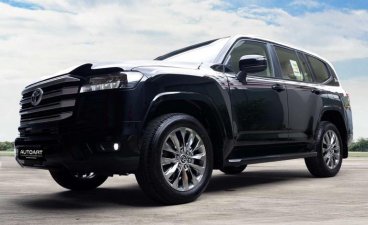 Selling Black Toyota Land Cruiser 2022 in Quezon