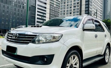 Selling Pearl White Toyota Fortuner 2013 in Taytay