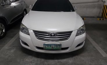 Pearl White Toyota Camry 2008 for sale in Mandaluyong