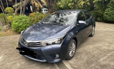 Selling Grey Toyota Corolla Altis 2014 in Marikina