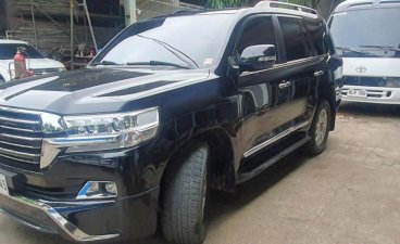 Selling Black Toyota Land Cruiser 2016 in San Juan