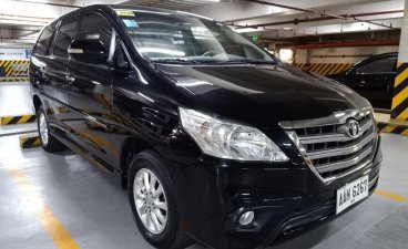 Selling Black Toyota Innova 2014 in Pasig
