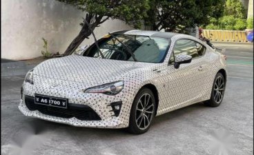 White Toyota 86 2018 for sale in Automatic
