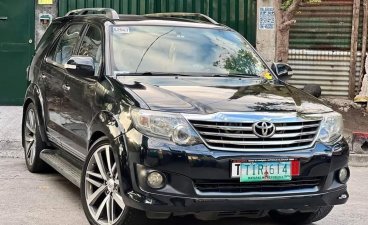 Selling Black Toyota Fortuner 2013 in Quezon