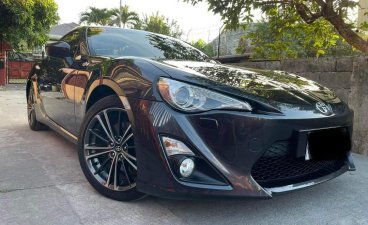 Selling Black Toyota 86 2016 in Imus