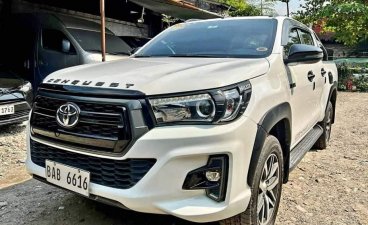 White Toyota Hilux 2019 for sale in Valenzuela