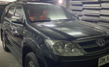 Black Toyota Fortuner 2006 for sale in Marikina 